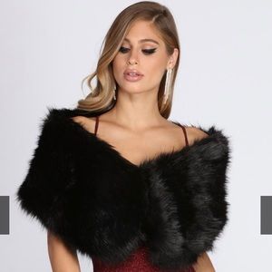 Ms. Diva Faux Fur Shawl